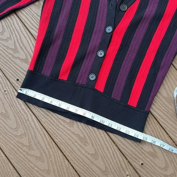 Cabi black purple, red button down cardigan style sweater top SZ M - Picture 9 of 9